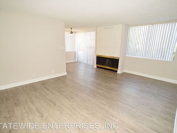 4th image of 130 N Wetherly Dr