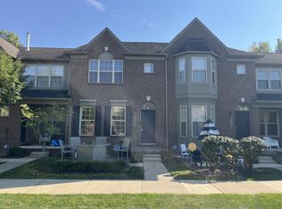 41180 Maplewood Dr, Canton, MI
