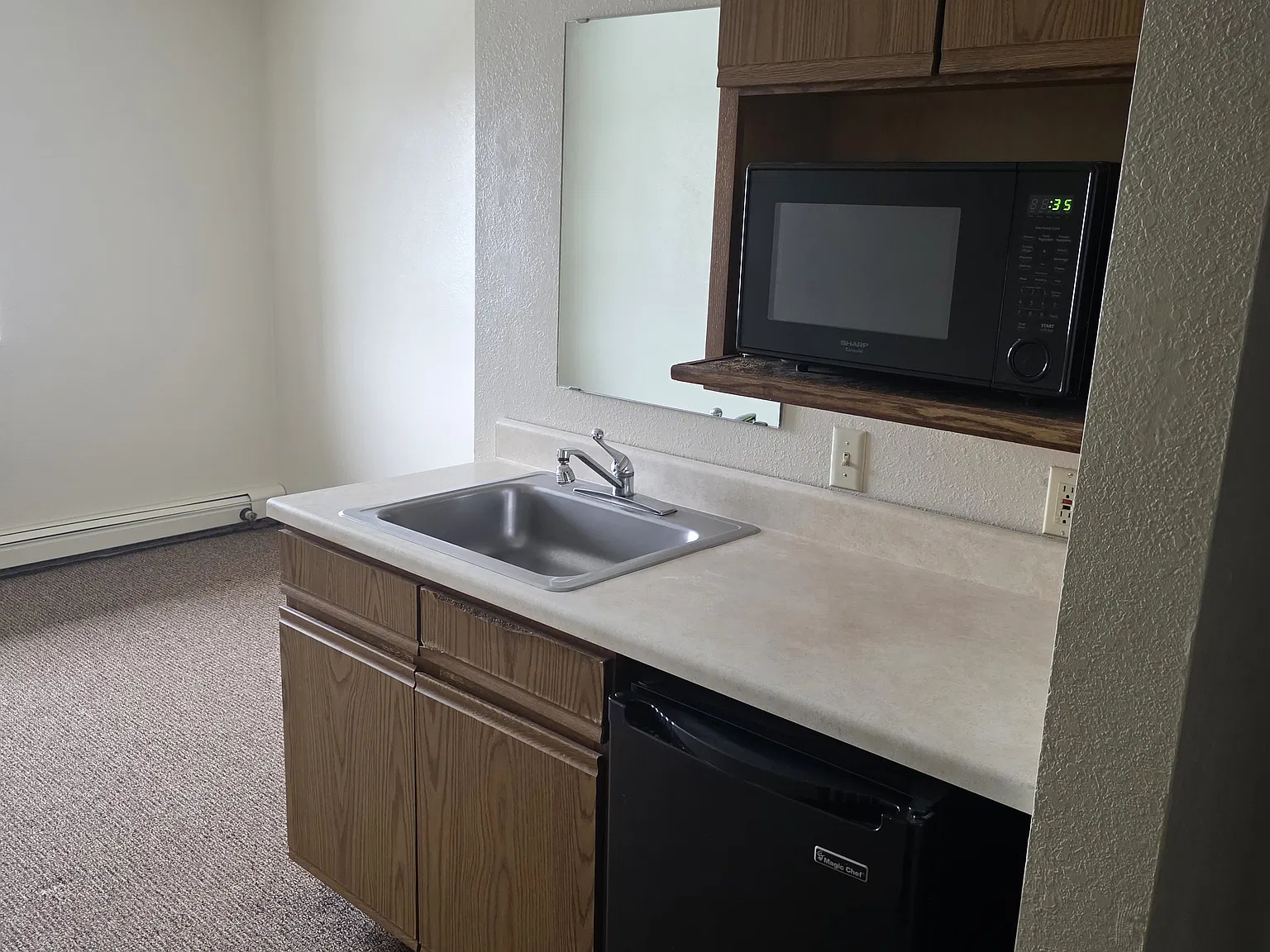 Studio, $495 — Photo 4