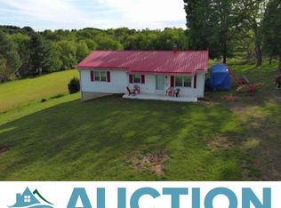 229 McGavock Ln, Max Meadows, VA 24360