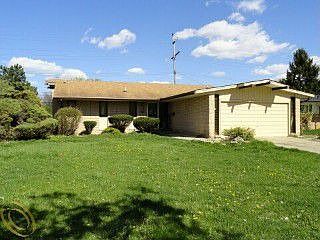 1st image of 27650 Larkmoor St