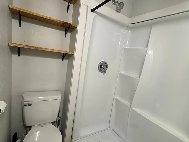 704 N Kittitas St — Photo 11