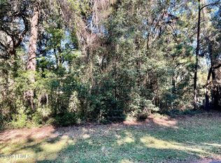 36 Little Creek Rd, Beaufort, SC 29907