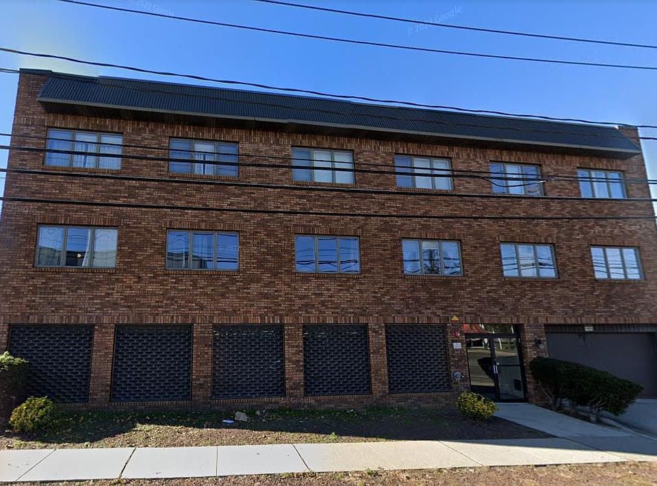 1st image of 47 Bergen Blvd APT 2A