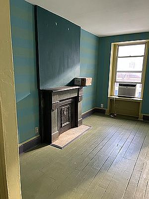 2nd image of 607 9th Ave #2N