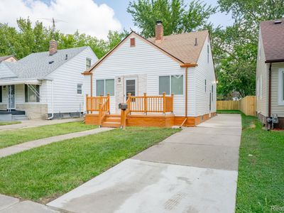 8068 Patton St, Detroit, MI, 48228