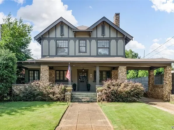 1707 University Blvd, Tuscaloosa, AL 35401