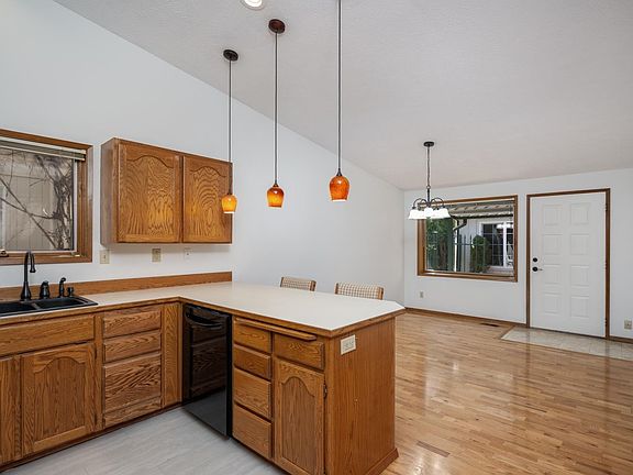 5th image of 7506 W Johannsen Ave