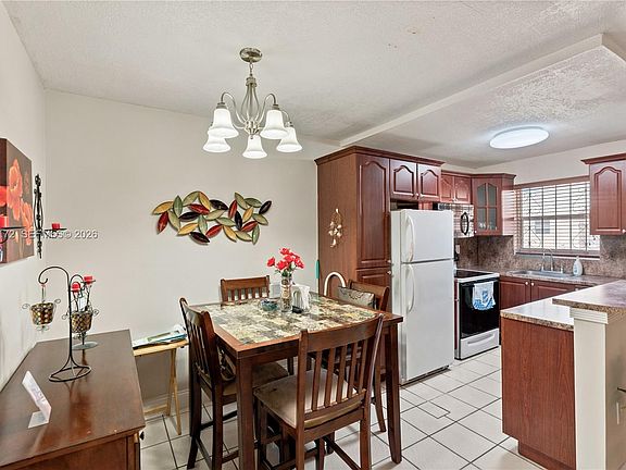 5th image of 1855 W 60th St APT 407