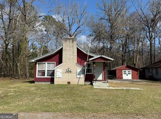 160 Bee St, Newington, GA 30446