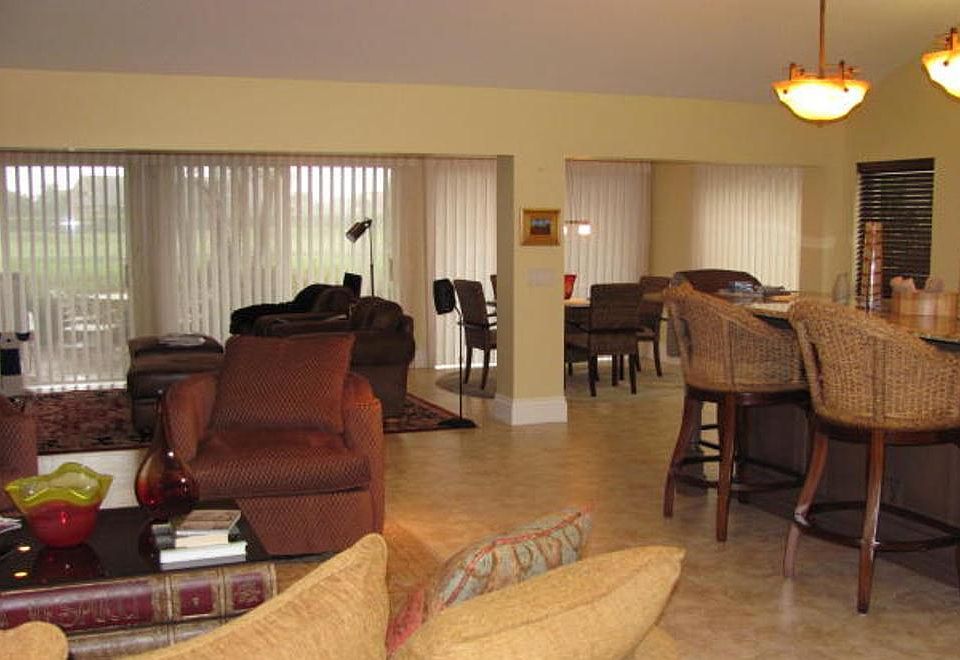 2nd image of 1440 Wilderness Rd