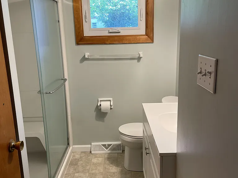 550 Old Orchard Ln — Photo 5