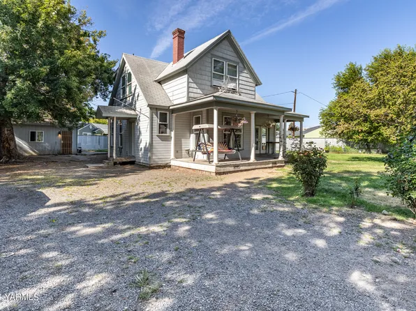 104 S 10th St, Yakima, WA 98901