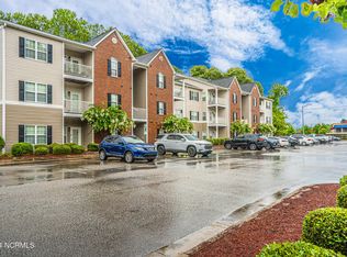 635 Marshtree Ln UNIT 304, Fayetteville, NC 28314