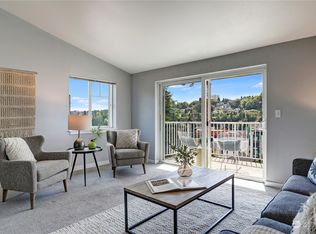 843 Davis Pl S APT 201, Seattle, WA 98144