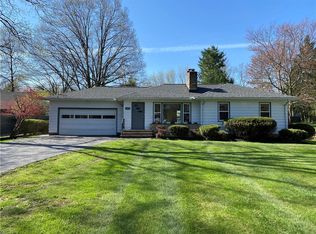 1818 E Wallings Rd, Broadview Heights, OH 44147