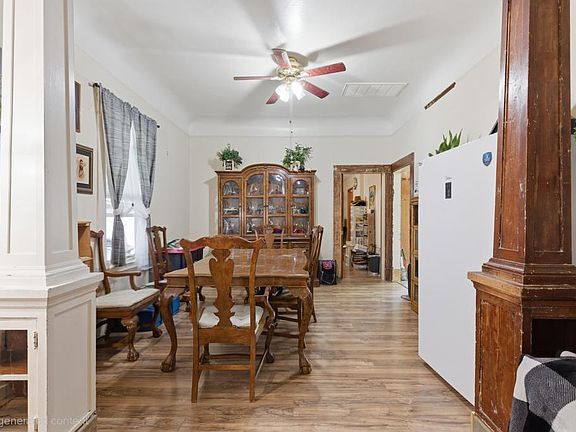 4th image of 436 Teegarden Ave