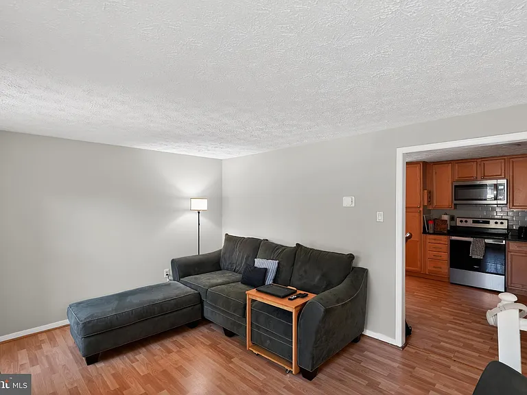 3079 Dorsey Ct — Photo 11