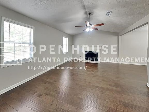 3rd image of 2263 Turtle Club Dr NE