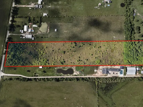 420 County Road 3011, Dayton, TX 77535