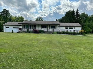 8914 N Brown Rd, Chardon, OH 44024