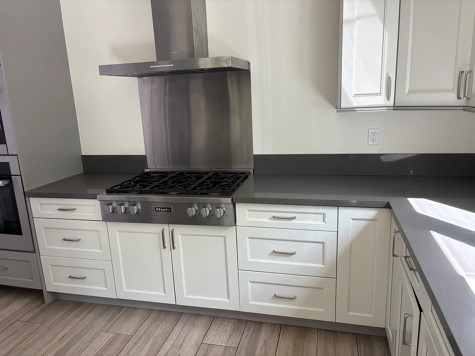 3 bed, 1500 sqft, $6,000 — Photo 4