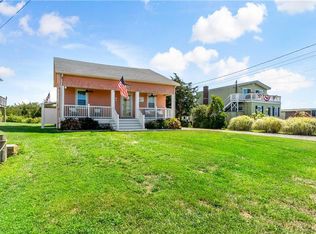 15 Breach Dr, Westerly, RI 02891