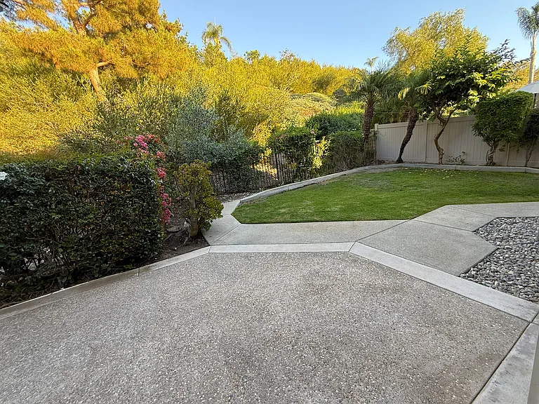 24668 El Manzano — Photo 10