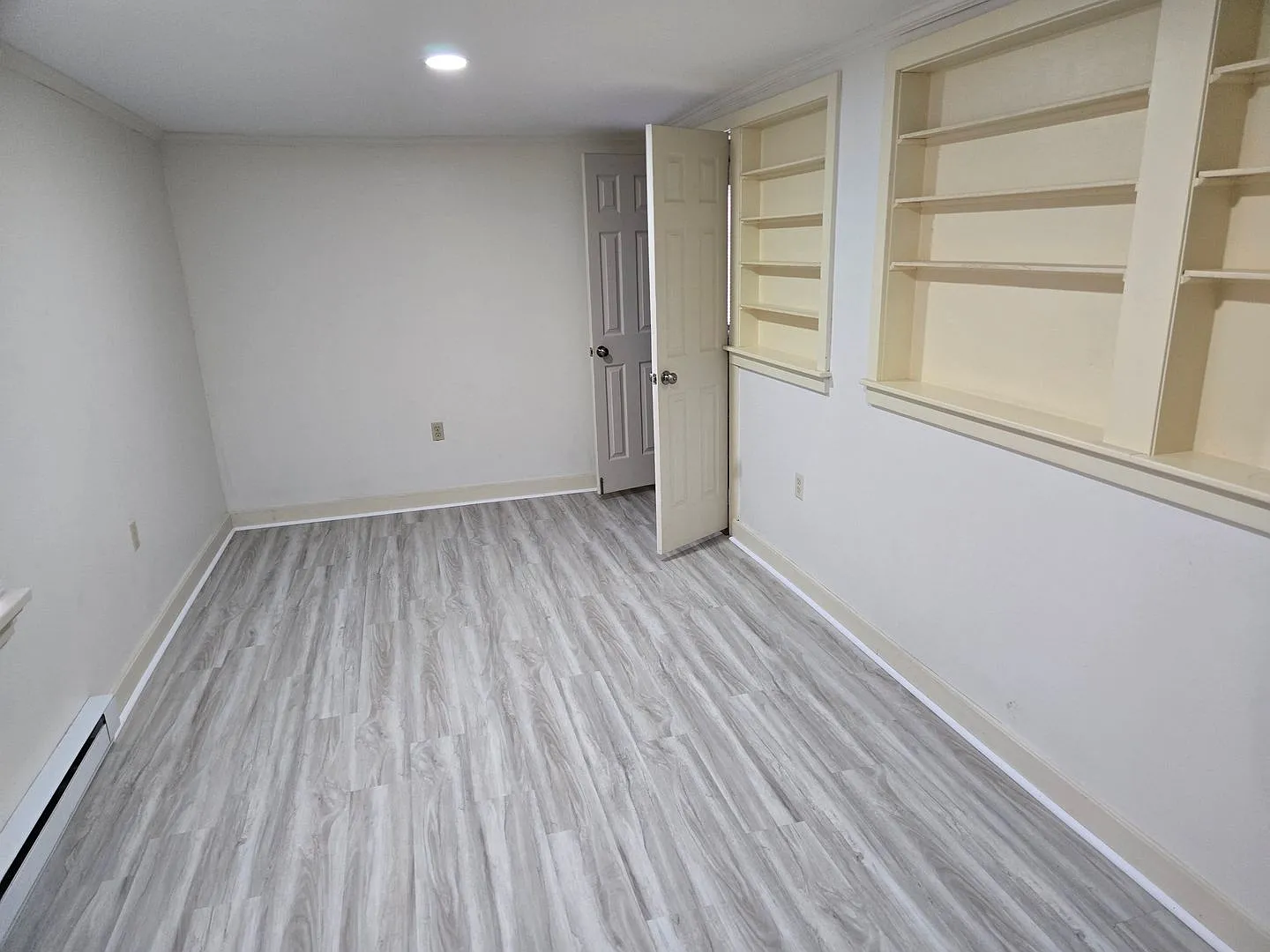 712 Summer Valley Road — Photo 2