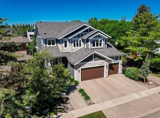 7216 156th St, Edmonton, AB T5R 4K8