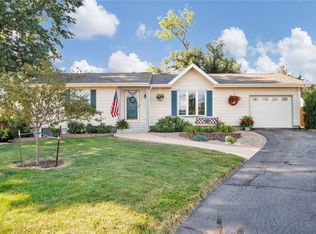 337 22nd Ave SW, Cedar Rapids, IA 52404