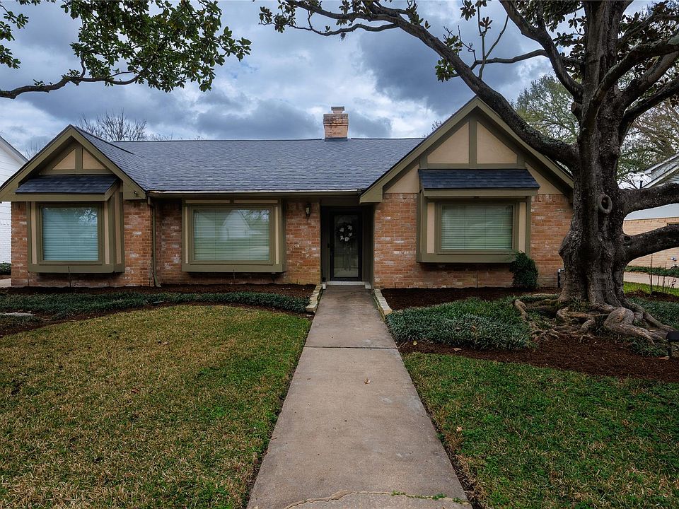 1st image of 7406 Bull Creek Rd