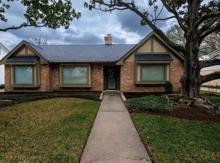7406 Bull Creek Rd, Houston, TX 77095