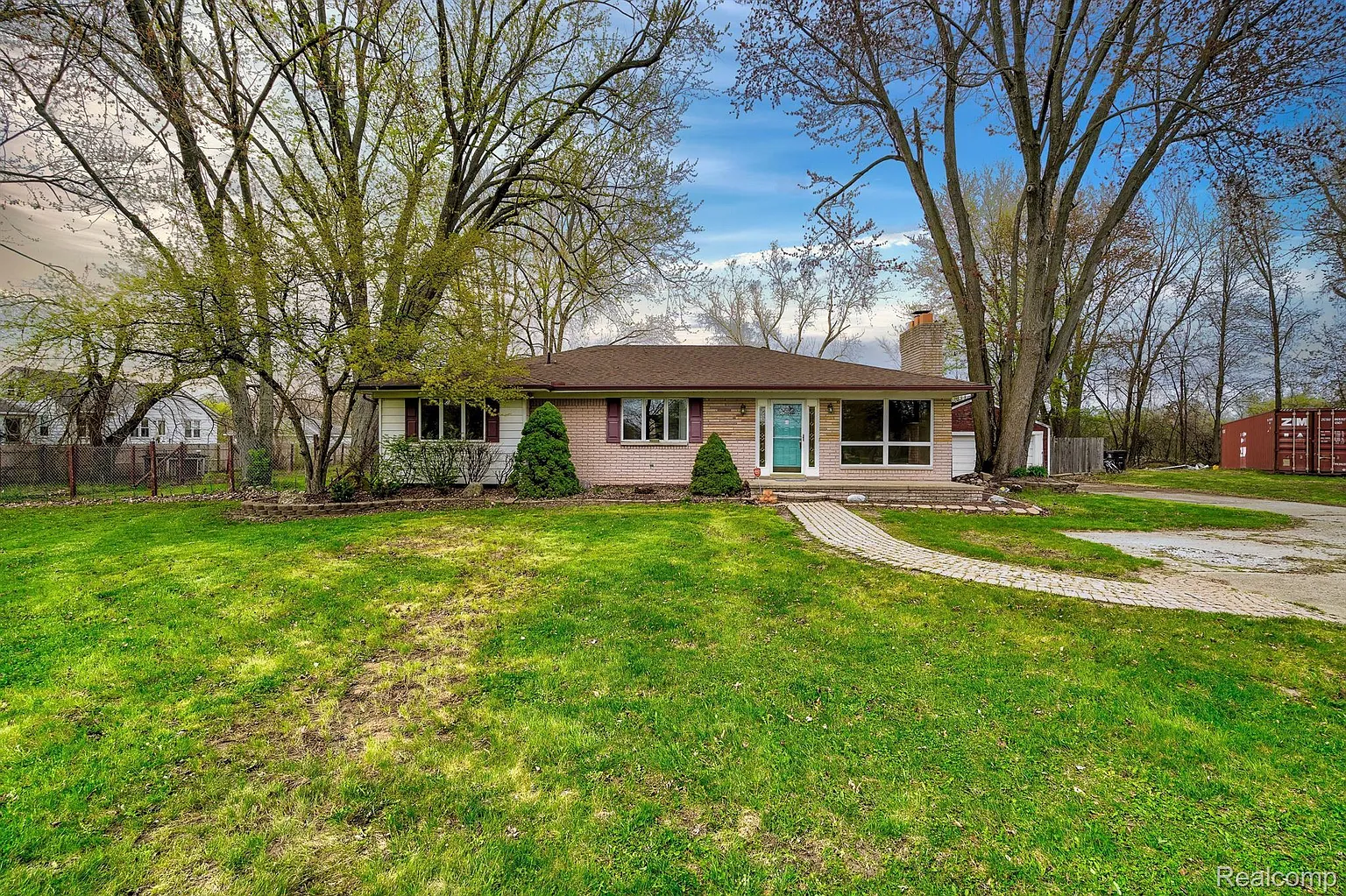 26430 Pennsylvania Rd photo 1