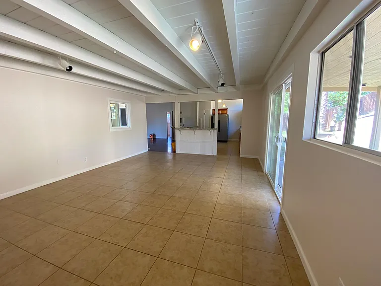 13729 Frame Rd — Photo 7