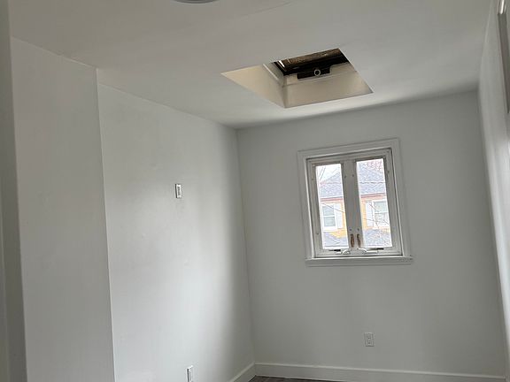 3rd image of 412 Morningside Ave Floor 2