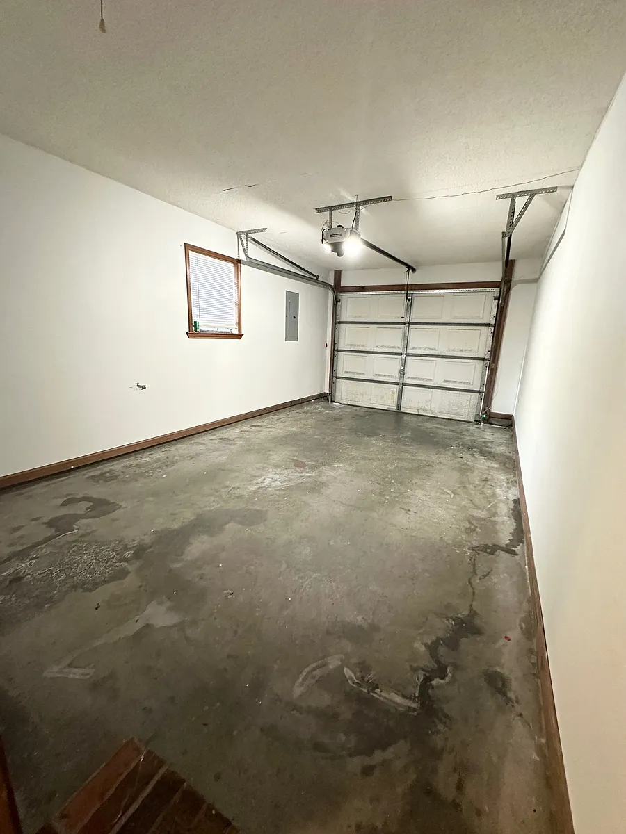Building Photo - 6853 Willie Lou Ave