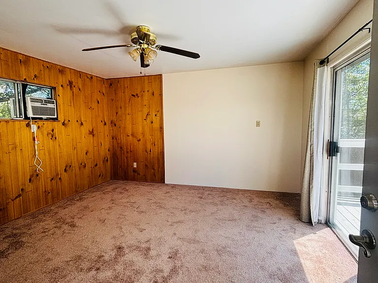 Fairview Way — Photo 17