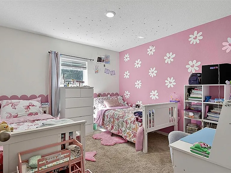 70 Pebble Beach Dr — Photo 30