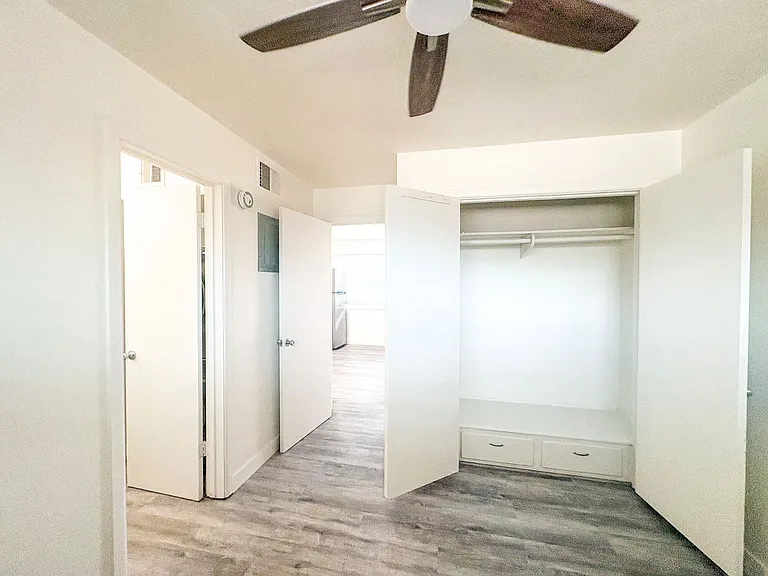 3636 E Verde Ln — Photo 5
