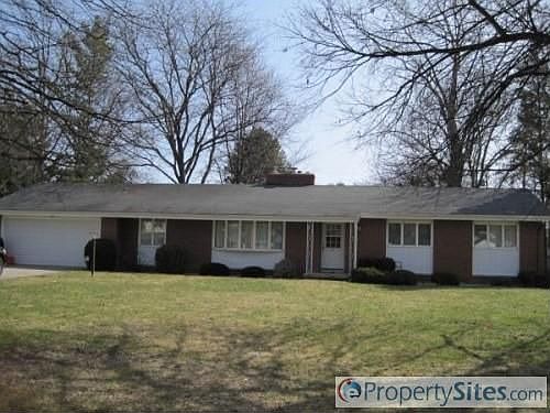 2nd image of 739 Westchester Rd