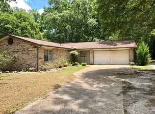 8812 Ferry Point Rd, Gautier, MS 39553