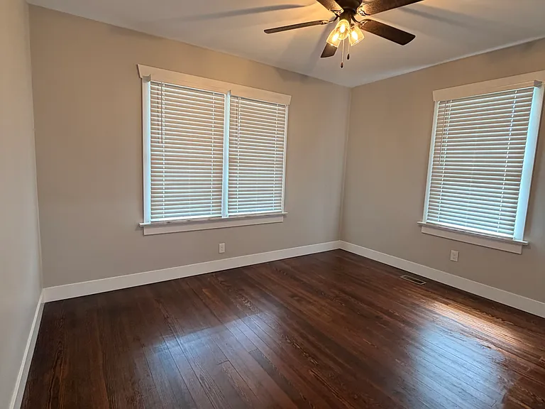 4730 Walter St — Photo 17