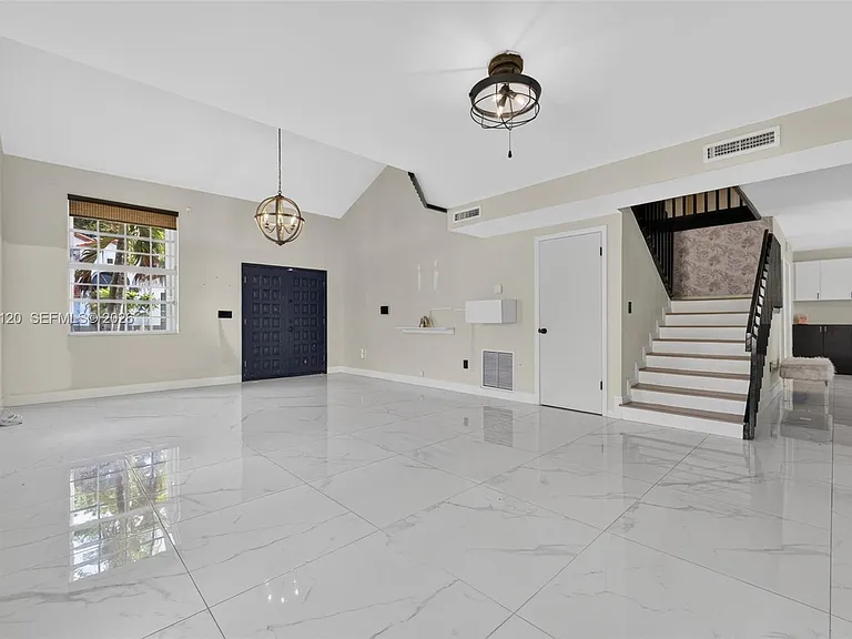 15602 SW 109th Ter — Photo 18