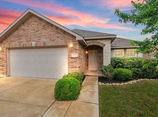 5720 Mirror Ridge Dr, Fort Worth, TX 76179