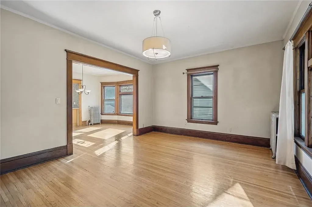 2 bed, 2200 sqft, $3,095 — Photo 4