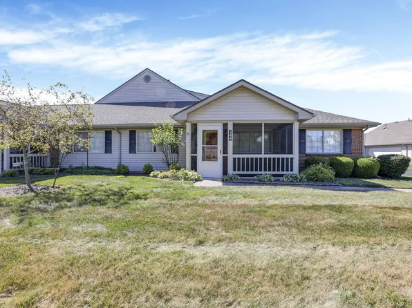 344 Virginia Ct, Pataskala, OH 43062