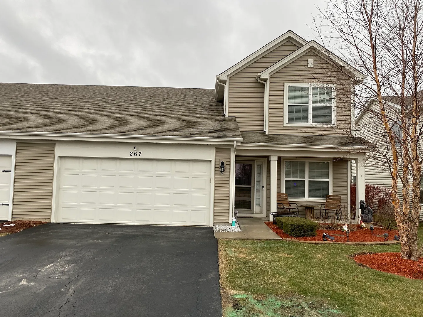 267 Maryland Ln photo 1