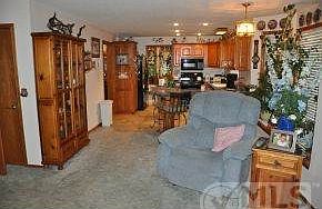 FAMILY ROOM TO KITCHEN
