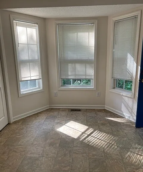 1417 Summerville Mamers Rd — Photo 2